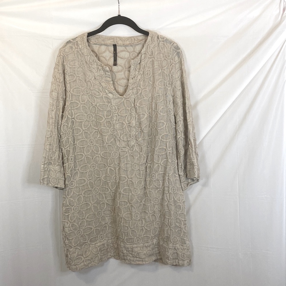 Floral Tunic IC by Connie K Sz XL